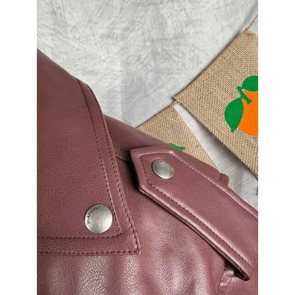 BlankNYC Faux Leather Crop Moto Jacket In Head Over Heels Size XS NWOT $98 MSRP - Picture 6 of 9